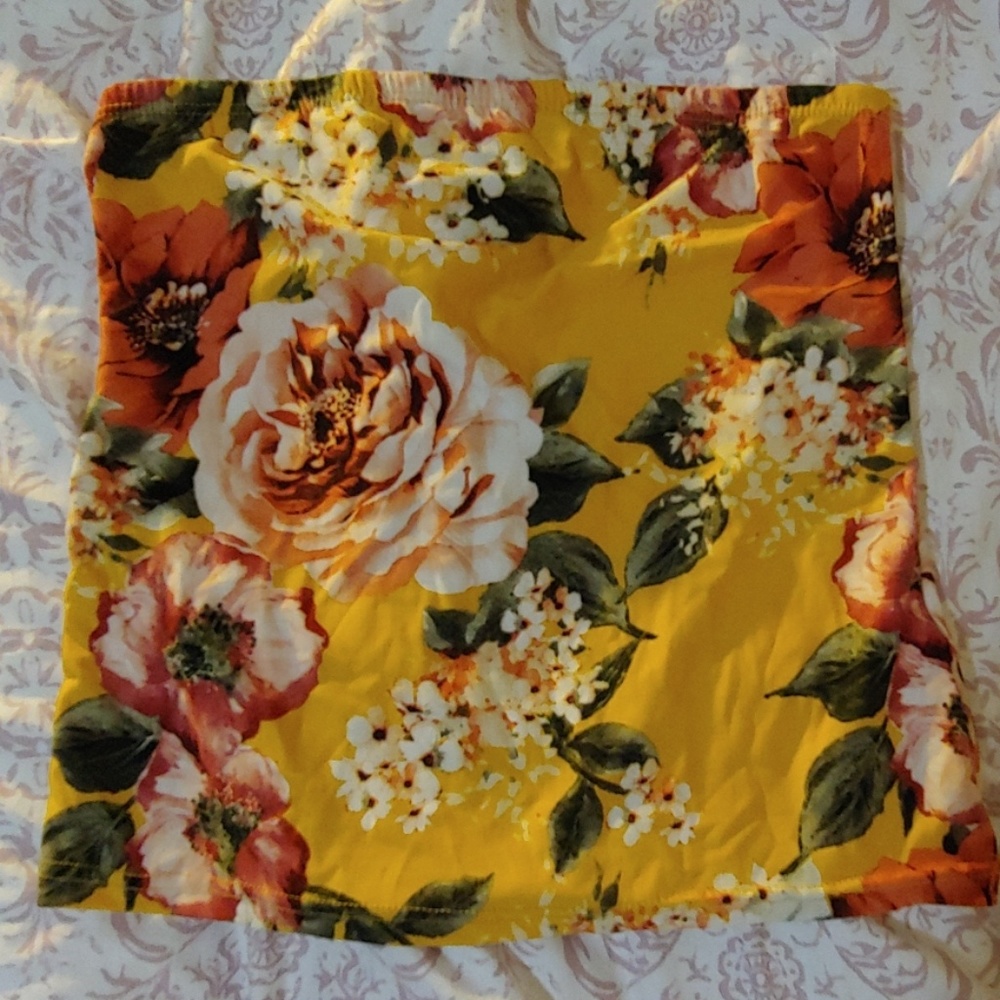 Floral crop top